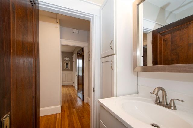 271 Holbrook Rd, Quincy, MA 02171