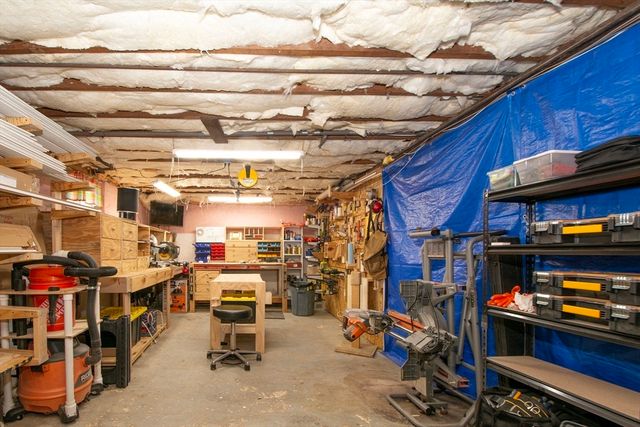 271 Holbrook Rd, Quincy, MA 02171