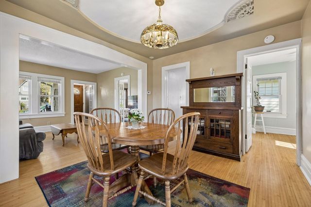 3222 James Avenue N, Minneapolis, MN 55412