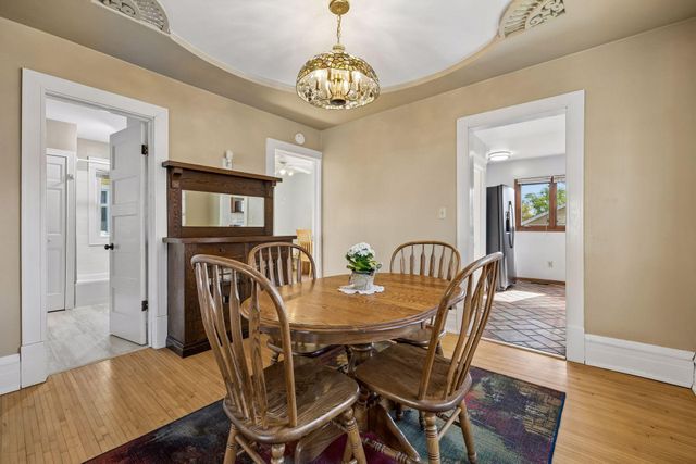 3222 James Avenue N, Minneapolis, MN 55412