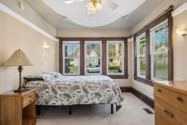 3222 James Avenue N, Minneapolis, MN 55412