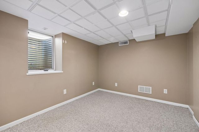 3222 James Avenue N, Minneapolis, MN 55412