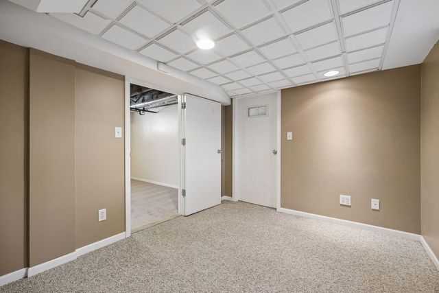 3222 James Avenue N, Minneapolis, MN 55412