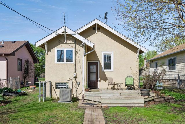 3222 James Avenue N, Minneapolis, MN 55412