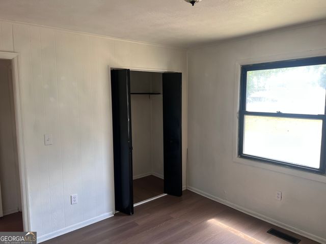 213 Martin Luther King Jr Drive, Valley, AL 36854