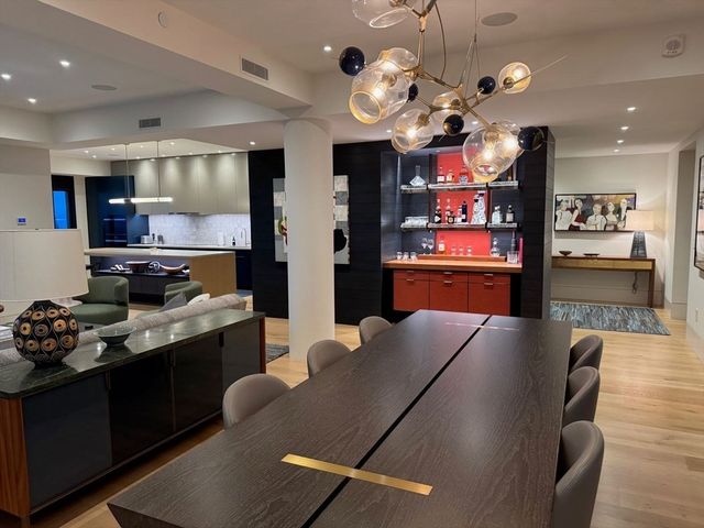 1 Huntington Avenue 1702, Boston, MA 02116