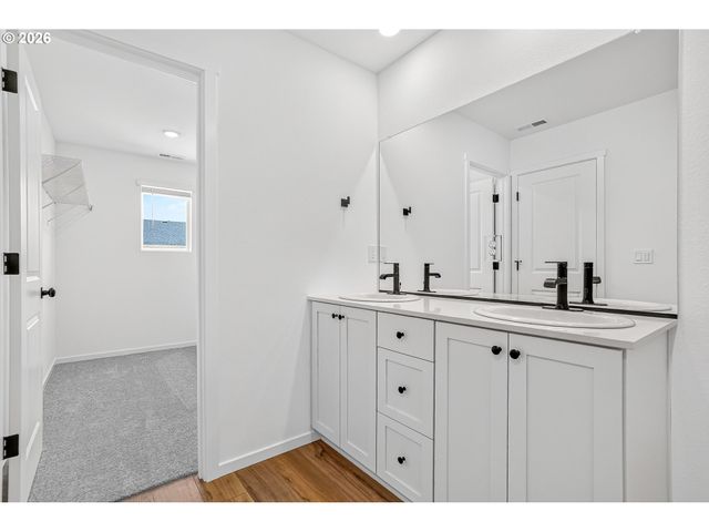 590 Vail Ave, Woodburn, OR 97071