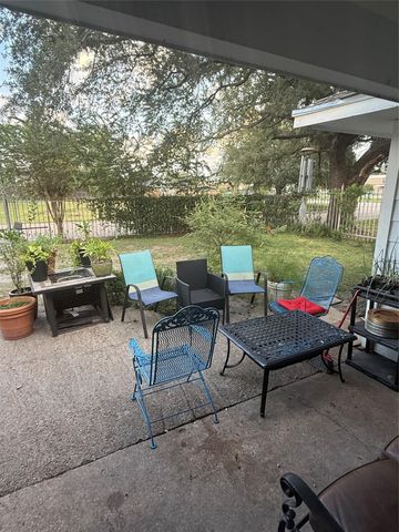 8407 Sonneville Drive, Houston, TX 77080