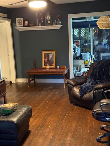 8407 Sonneville Drive, Houston, TX 77080