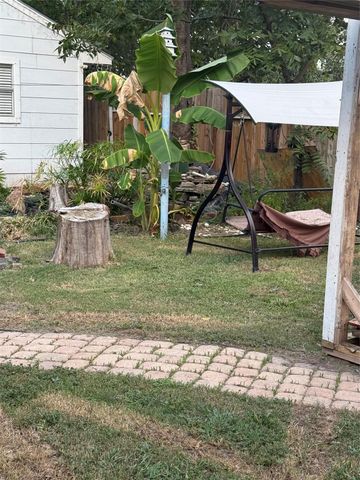 8407 Sonneville Drive, Houston, TX 77080