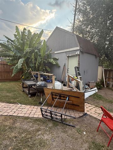 8407 Sonneville Drive, Houston, TX 77080