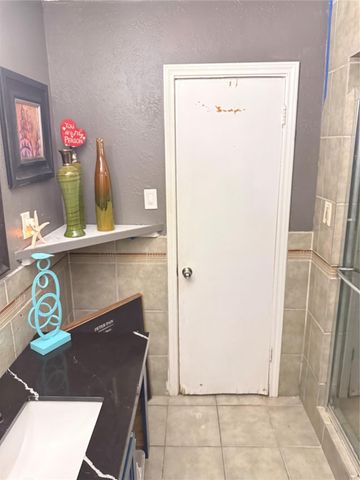 8407 Sonneville Drive, Houston, TX 77080