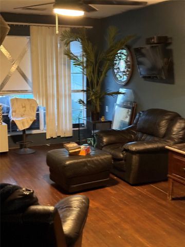 8407 Sonneville Drive, Houston, TX 77080