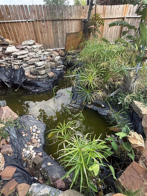 8407 Sonneville Drive, Houston, TX 77080