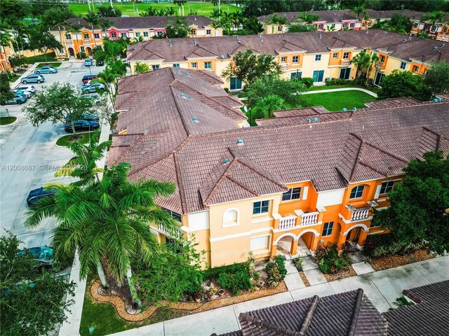 8928 SW 18th St, Miramar, FL 33025