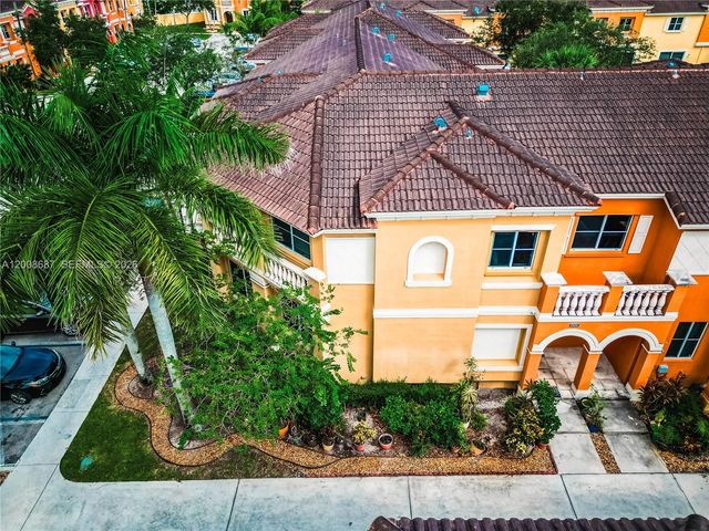 8928 SW 18th St, Miramar, FL 33025