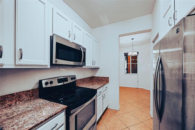 8928 SW 18th St, Miramar, FL 33025