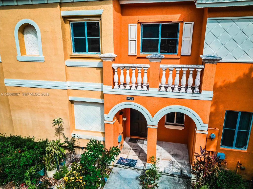 8928 SW 18th St, Miramar, FL 33025
