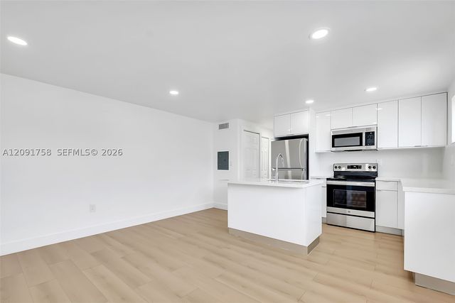 1632 NW 16th Ter 6, Miami, FL 33125