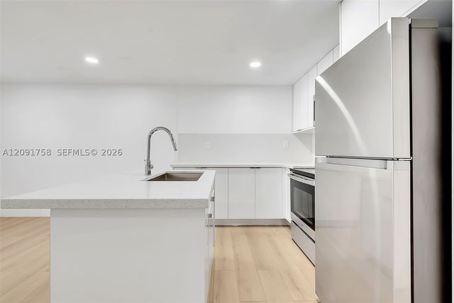 1632 NW 16th Ter 6, Miami, FL 33125