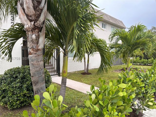 1632 NW 16th Ter 6, Miami, FL 33125