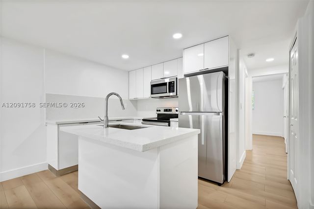 1632 NW 16th Ter 6, Miami, FL 33125