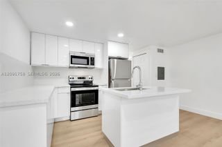 1632 NW 16th Ter 6, Miami, FL 33125