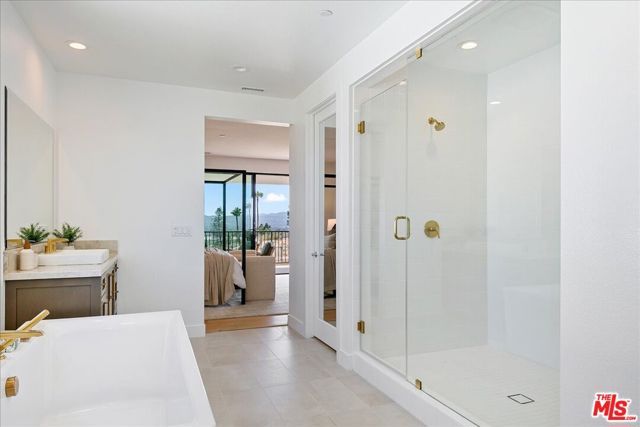 22810 Seaqua Circle, Chatsworth (los Angeles), CA 91311