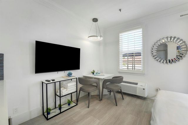 235 Sunrise Avenue 2011, Palm Beach, FL 33480
