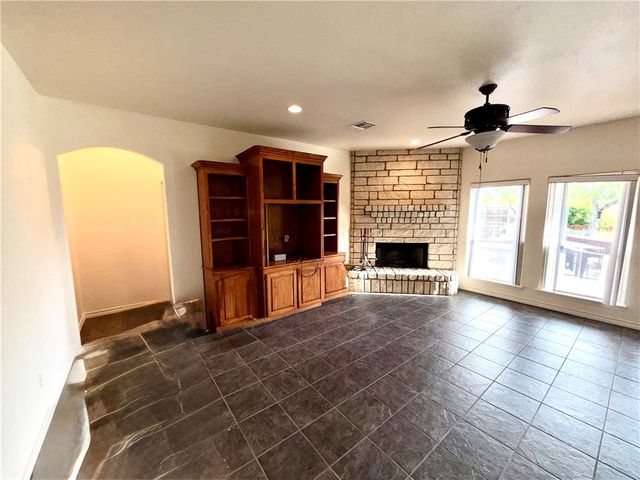 1638 Cantera Trail, Corpus Christi, TX 78418