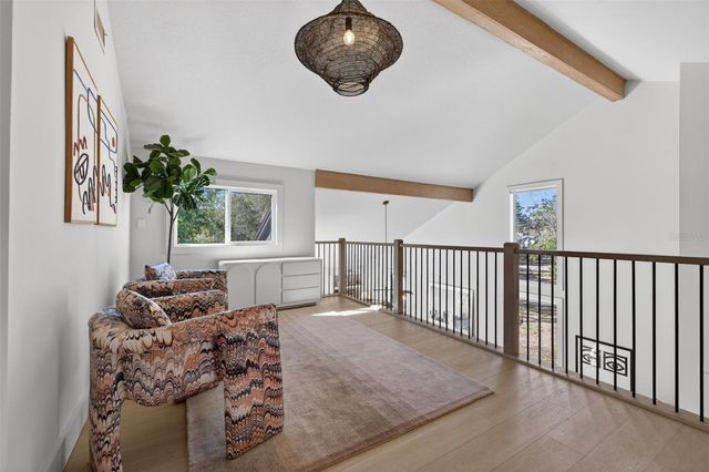 914 W IDLEWILD AVENUE, Tampa, FL 33604