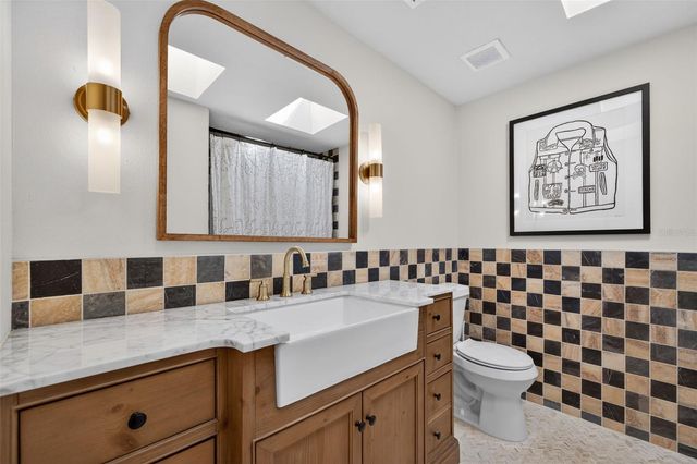 914 W IDLEWILD AVENUE, Tampa, FL 33604