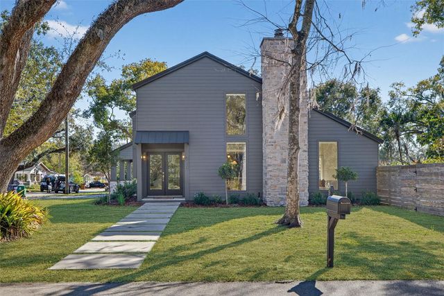 914 W IDLEWILD AVENUE, Tampa, FL 33604