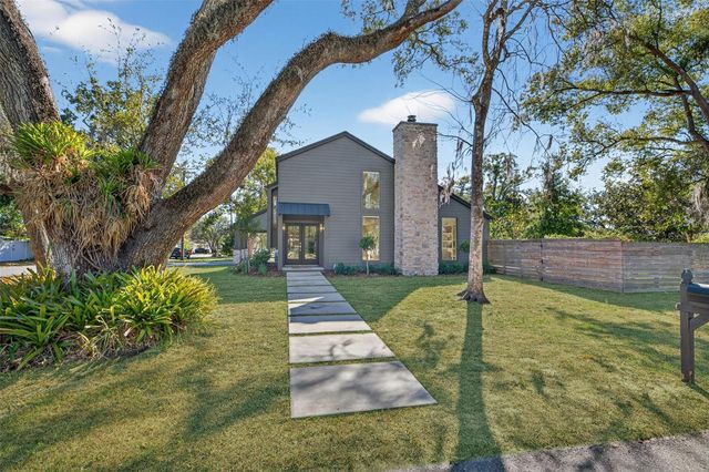 914 W IDLEWILD AVENUE, Tampa, FL 33604