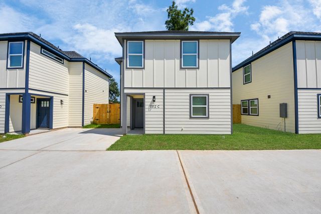 7312 Wileyvale Drive C, Houston, TX 77016