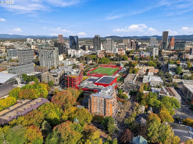 1132 Sw 19TH Ave 104, Portland, OR 97205