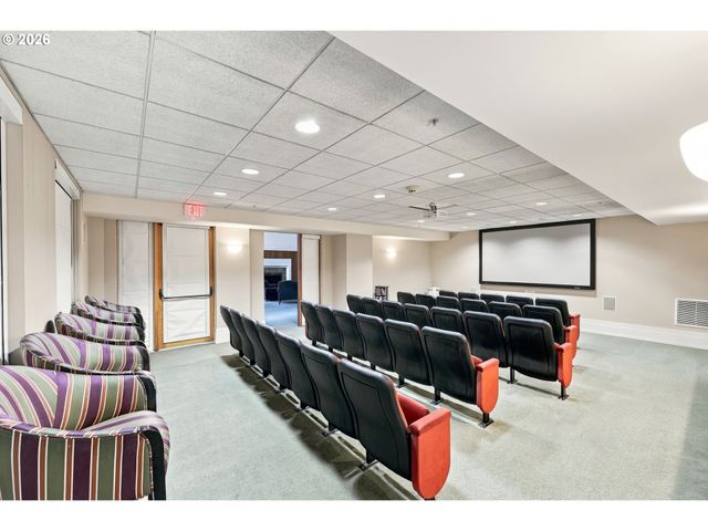 1132 Sw 19TH Ave 104, Portland, OR 97205