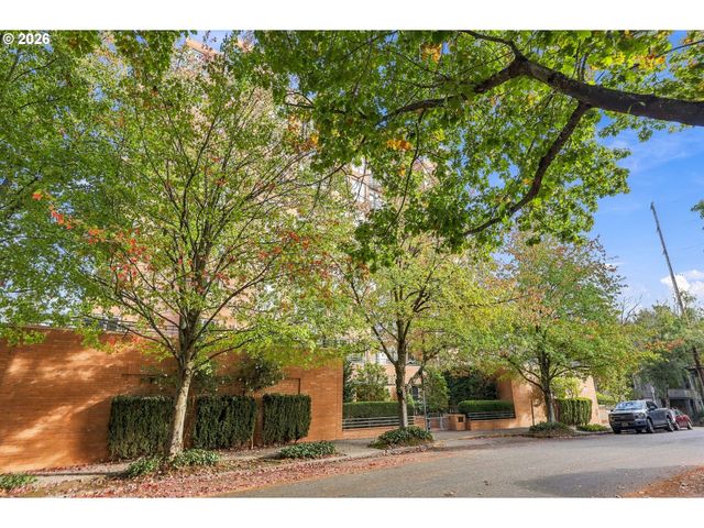 1132 Sw 19TH Ave 104, Portland, OR 97205