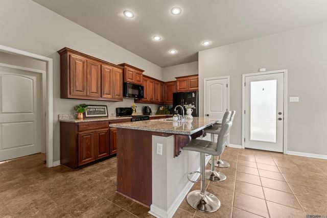 4280 Olivia Drive, Addis, LA 70710