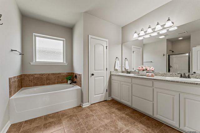 4280 Olivia Drive, Addis, LA 70710