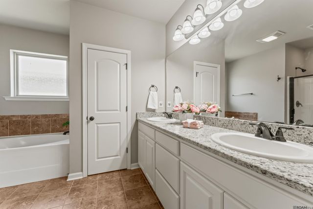 4280 Olivia Drive, Addis, LA 70710