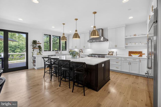 5613 NAMAKAGAN RD, Bethesda, MD 20816