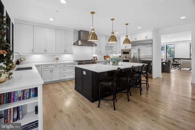 5613 NAMAKAGAN RD, Bethesda, MD 20816