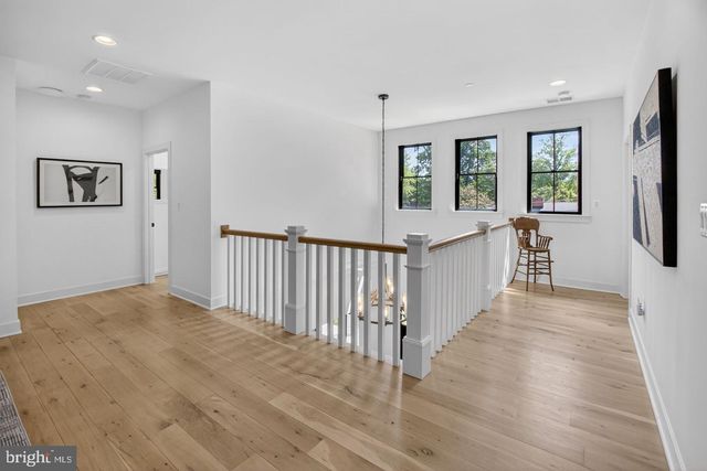 5613 NAMAKAGAN RD, Bethesda, MD 20816