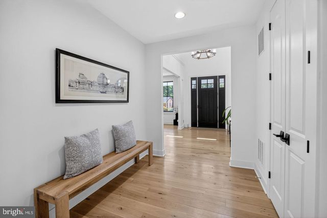 5613 NAMAKAGAN RD, Bethesda, MD 20816