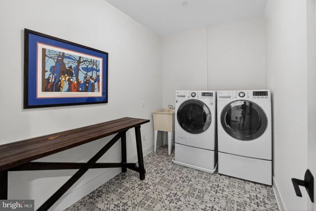 5613 NAMAKAGAN RD, Bethesda, MD 20816