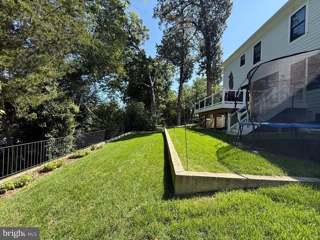5613 NAMAKAGAN RD, Bethesda, MD 20816