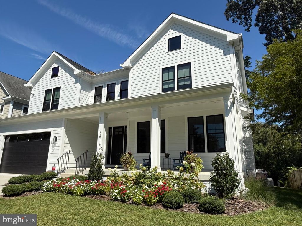 5613 NAMAKAGAN RD, Bethesda, MD 20816