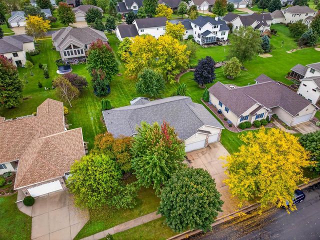 719 Weald Bridge Road, Cottage Grove, WI 53527