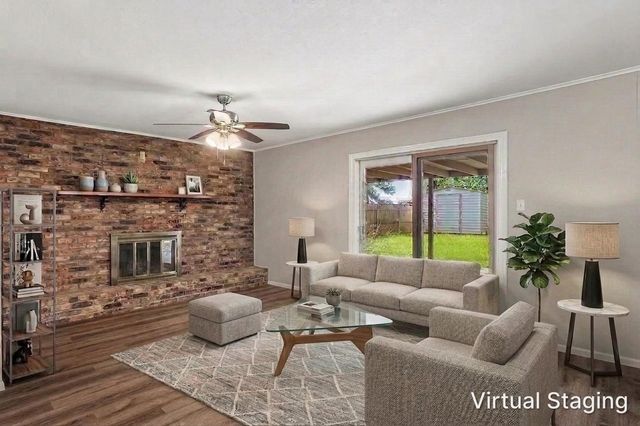201 W Cheryl Avenue, Hurst, TX 76053